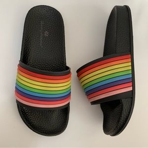 Tommy Bahama Rainbow Slides, comfort cushion slip on sandal shoes, girls size 1